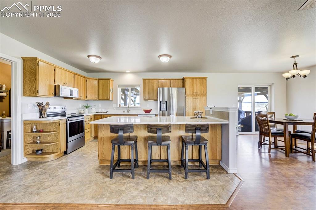 Image 11 of 50: Kitchen