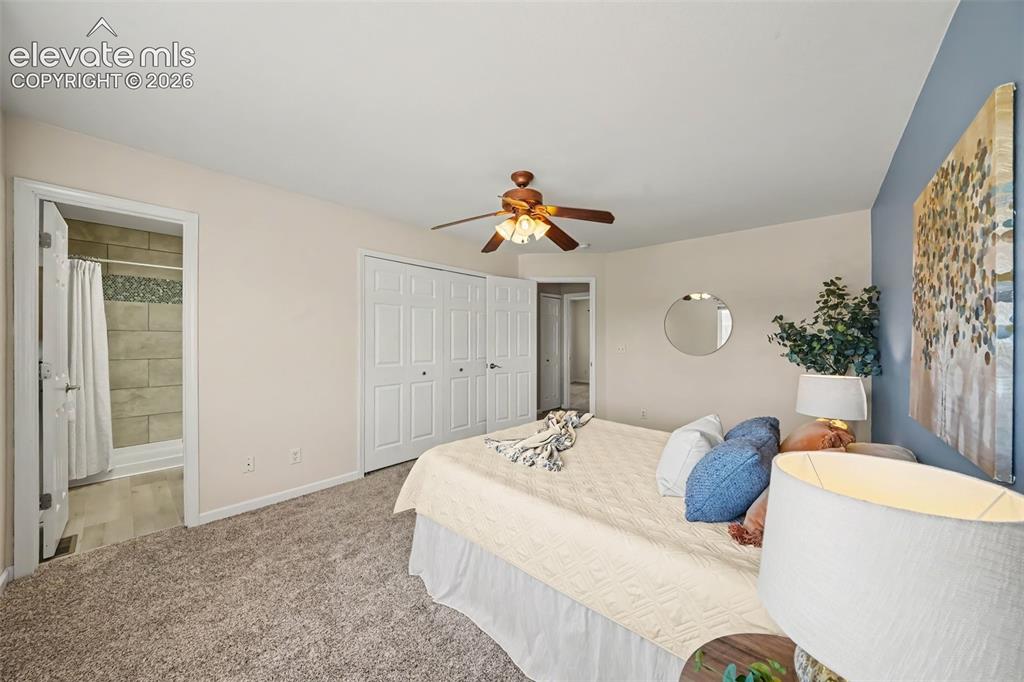 Image 13 of 31: Bedroom