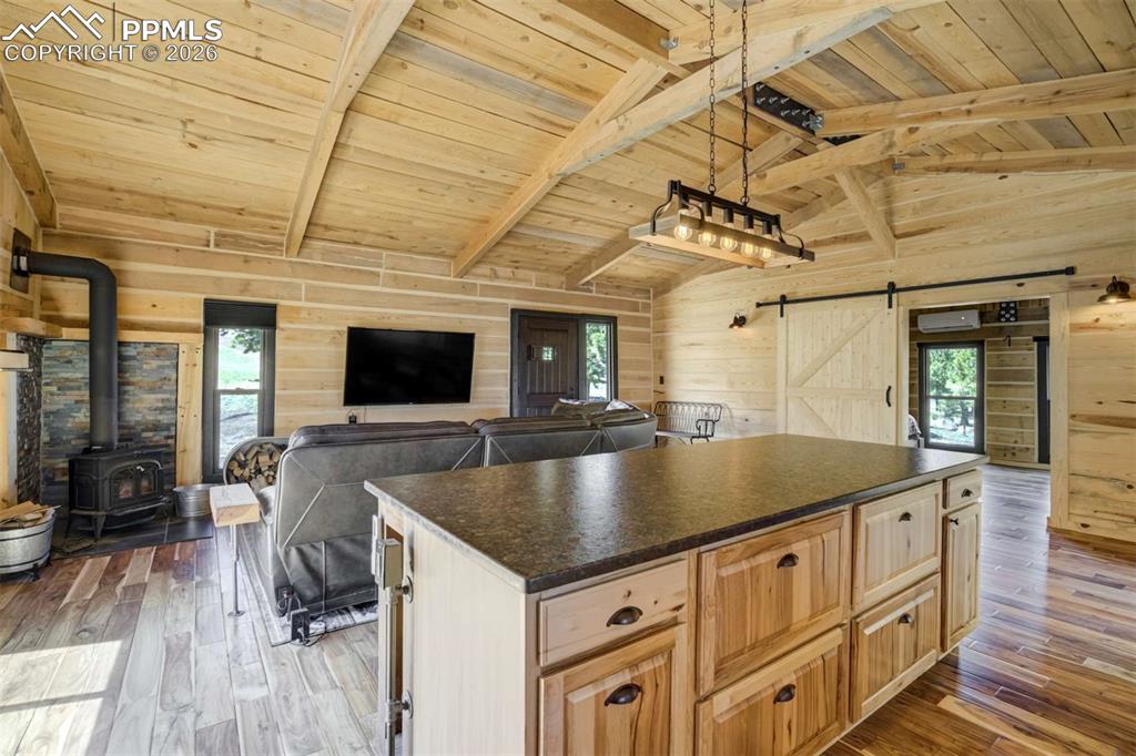 Image 29 of 50: No Description Available