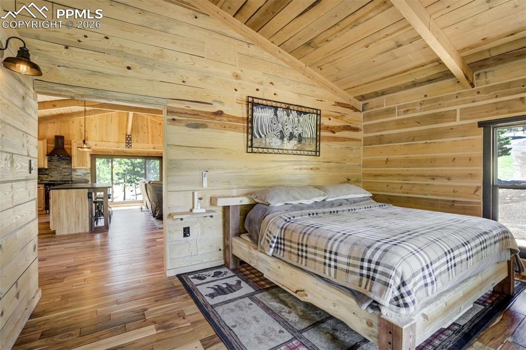 Image 37 of 50: No Description Available