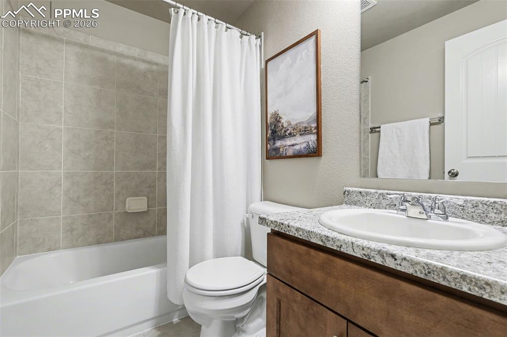 Image 42 of 47: Basement Bathroom