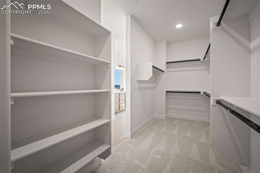 Image 6 of 13: Closet