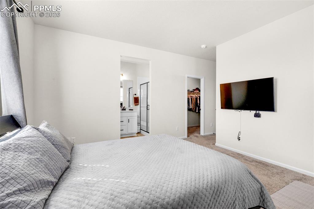 Image 12 of 21: Patio