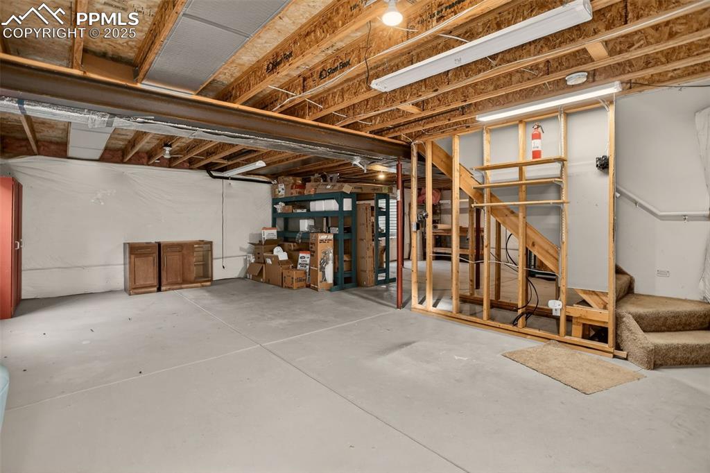 Image 32 of 33: Basement