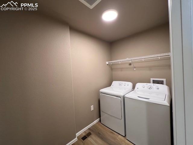 Image 21 of 29: Laundry