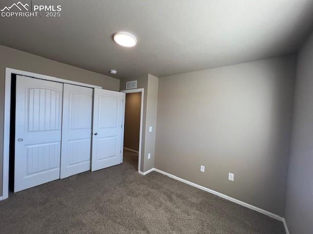 Image 27 of 29: Bedroom