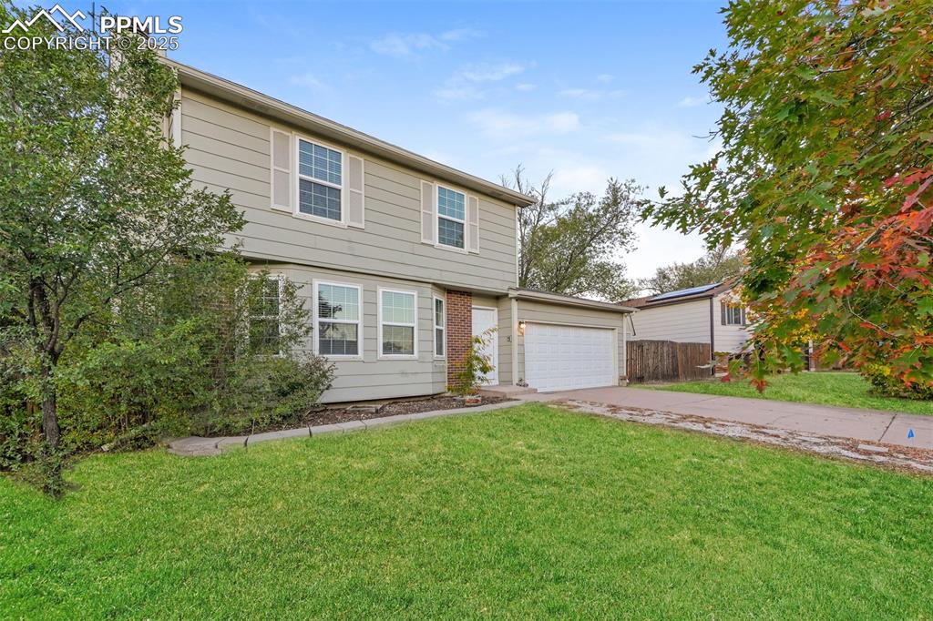 Image 3 of 22: Front of Structure