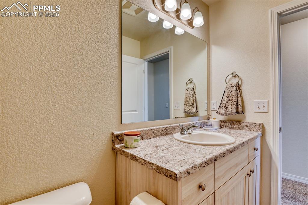 Image 42 of 45: Bathroom