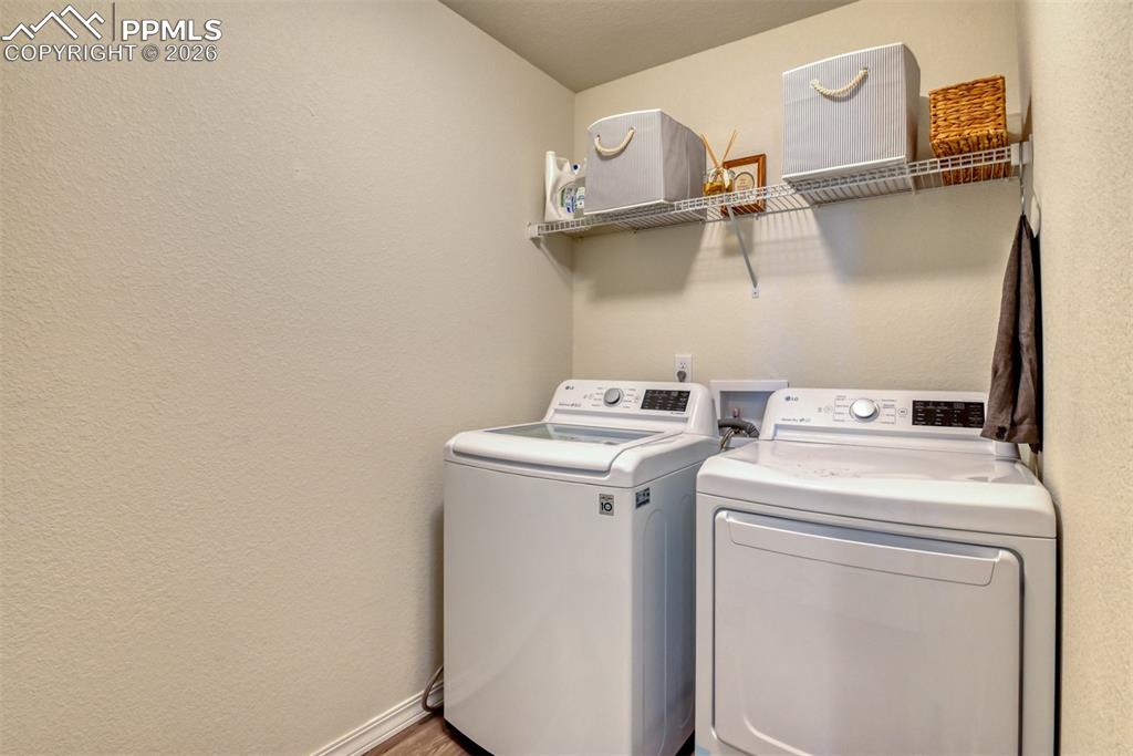 Image 43 of 45: Laundry