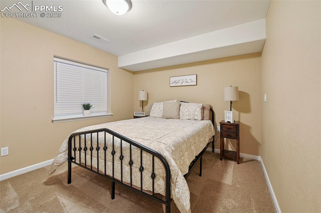 Image 37 of 47: Bedroom