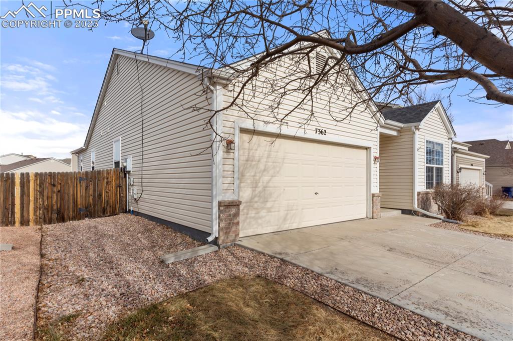 Listing 3366519, Image 3 of 26