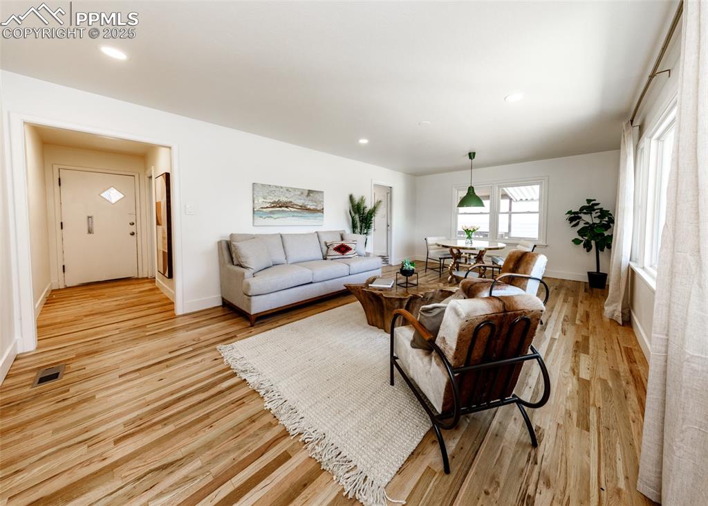 Image 12 of 50: Living Room