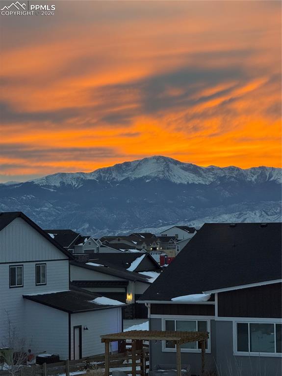 Image 6 of 48: View