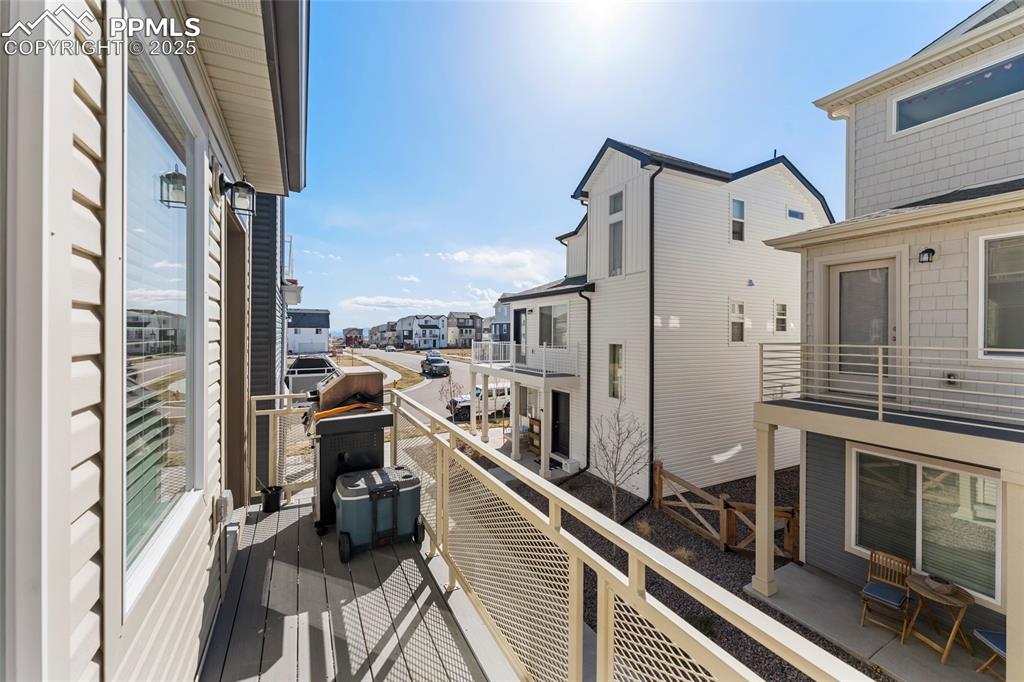 Image 29 of 31: Balcony