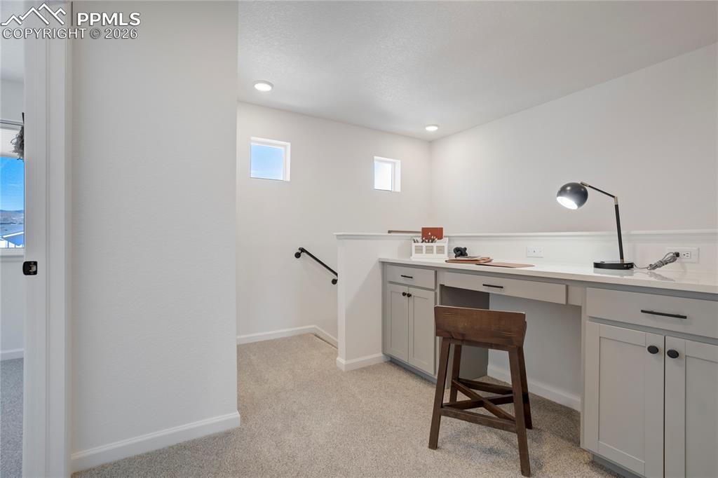 Image 23 of 50: Loft