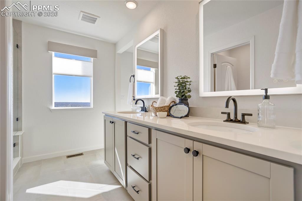 Image 28 of 50: Master Bathroom