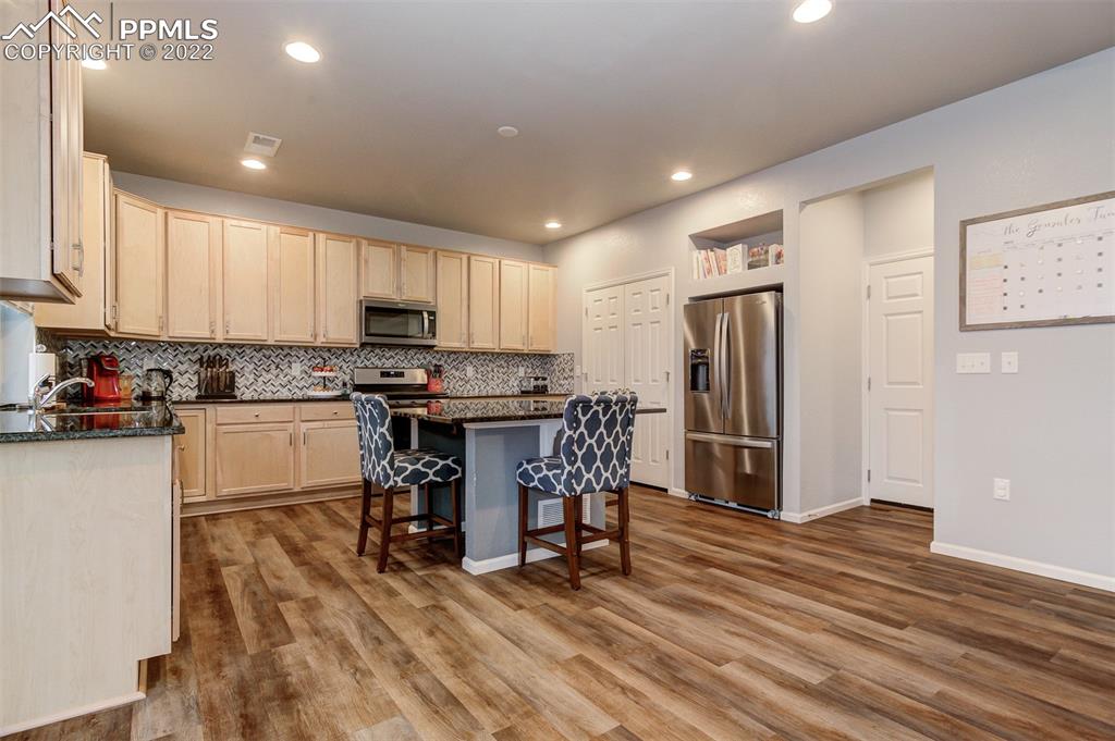 Listing 3371990, Image 9 of 26