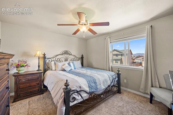 Image 19 of 47: Bedroom
