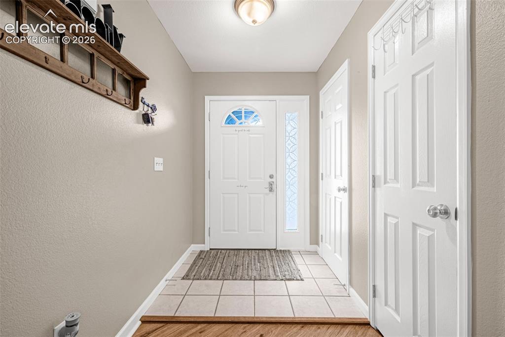 Image 12 of 39: Entry