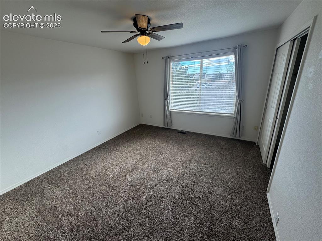 Image 27 of 49: Large upper-level 2nd Bedroom