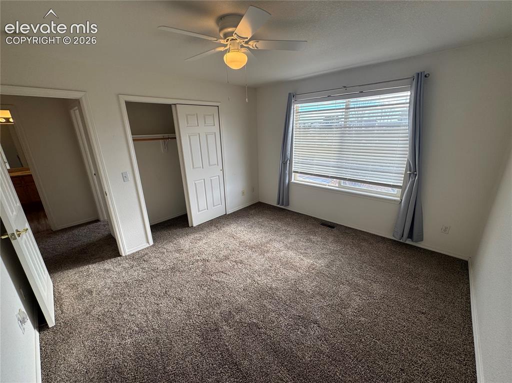 Image 30 of 49: Large Upper-level 3rd Bedroom
