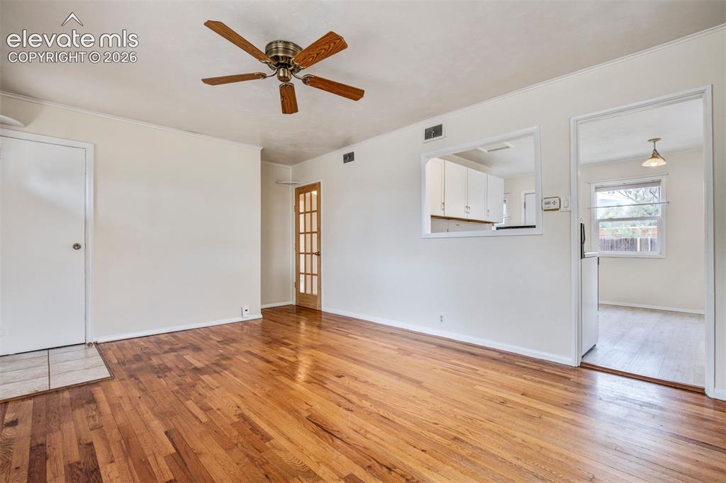 Image 12 of 40: Living Room