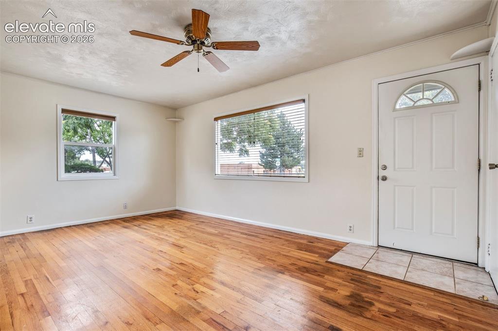 Image 6 of 37: Living Room