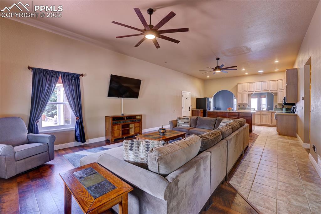 Listing 3384799, Image 27 of 50