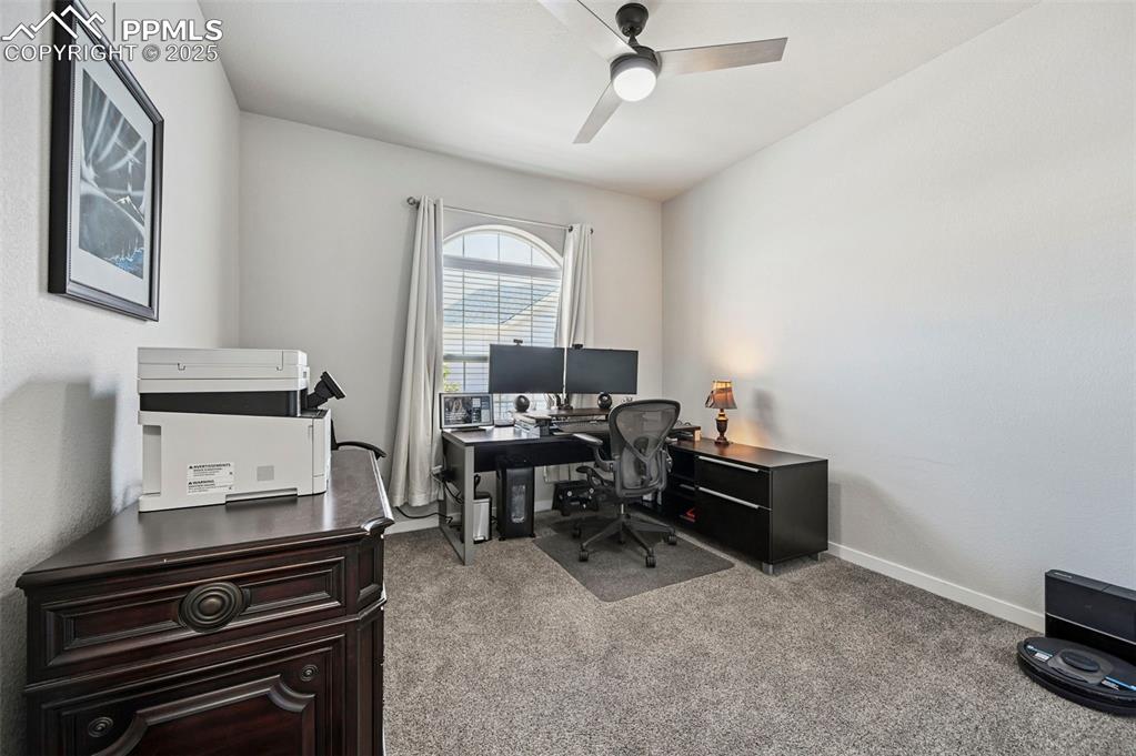 Image 20 of 45: Office