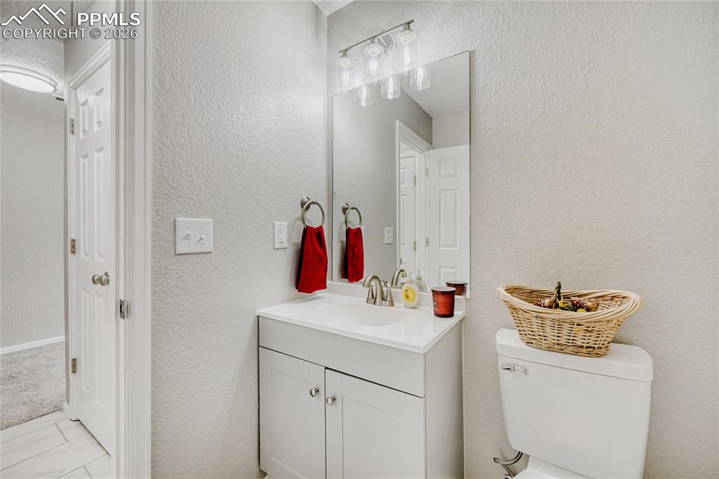 Image 14 of 29: Bathroom