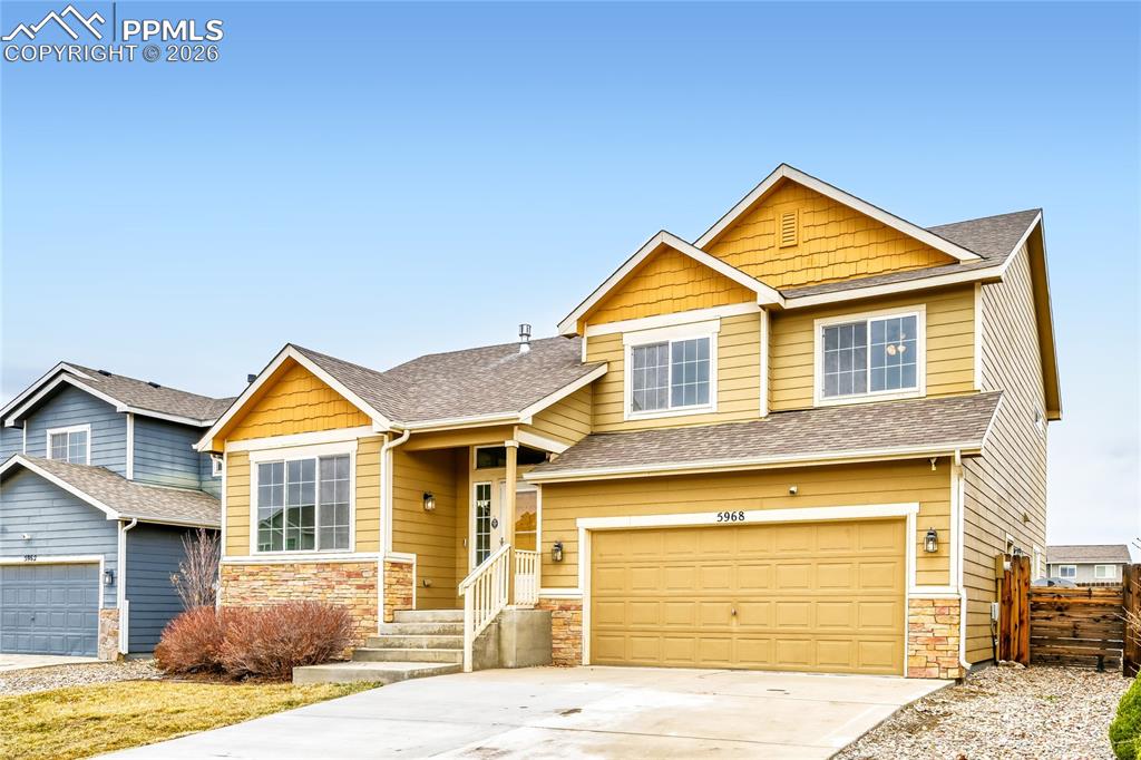 Image 5 of 29: Front of Structure