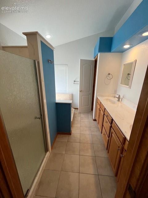 Image 11 of 18: 5 piece primary bath