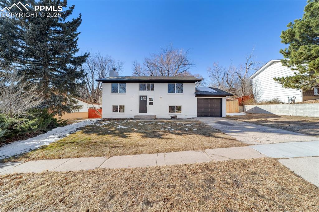 Image 4 of 43: Front of Structure