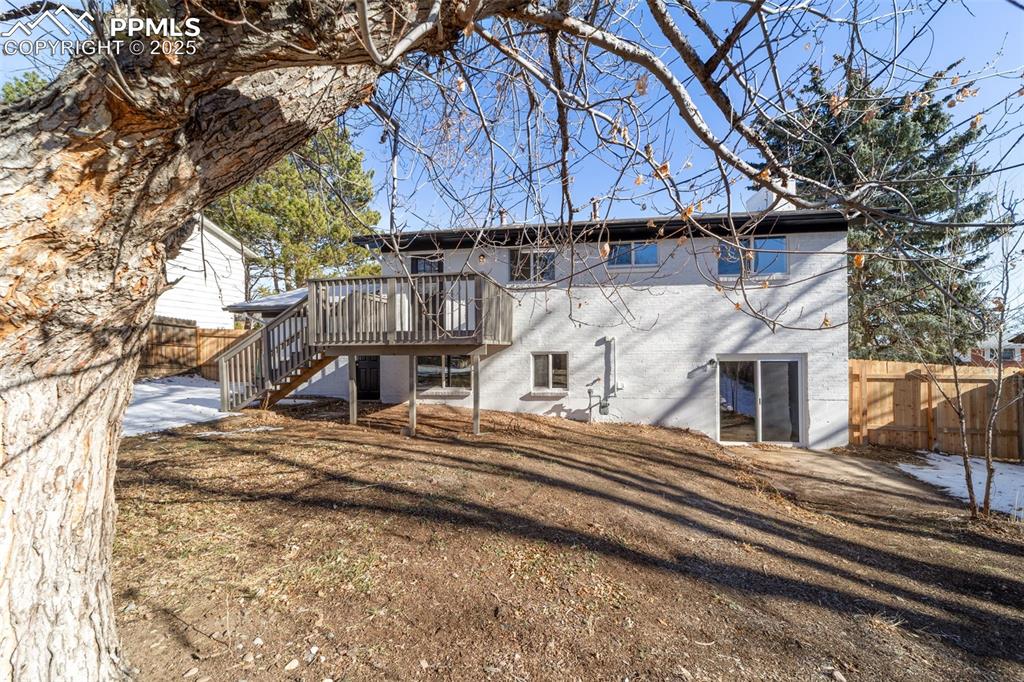 Image 42 of 43: Back of Structure