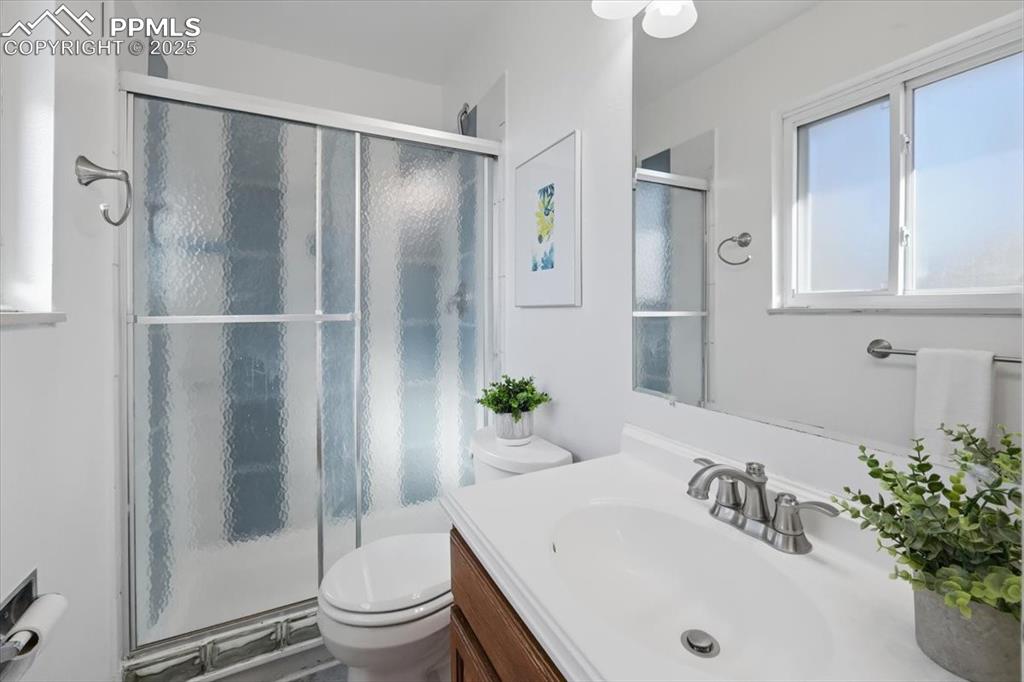 Image 10 of 26: Primary Bathroom