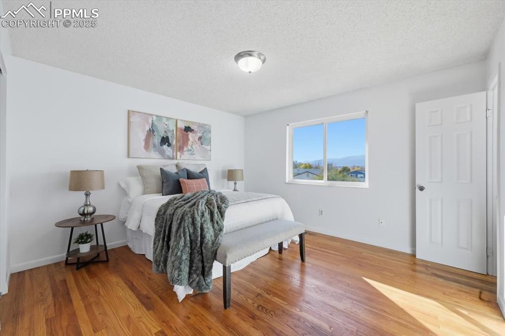 Image 9 of 26: Primary Bedroom