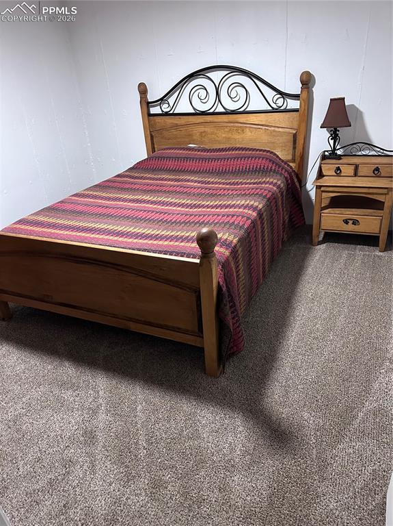 Image 6 of 44: Bedroom