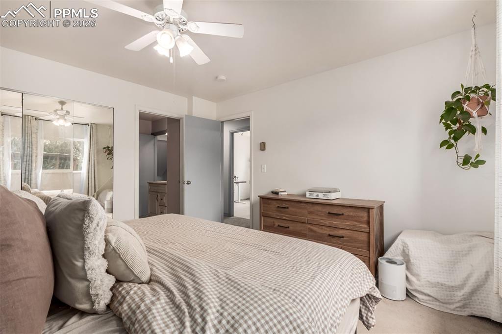 Image 20 of 41: Bedroom