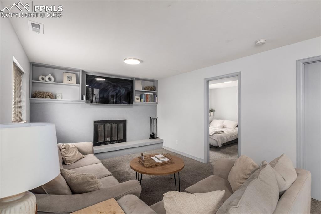 Image 8 of 41: Living Room