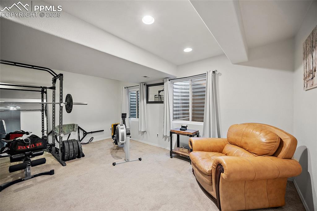 Image 28 of 41: Exercise Room