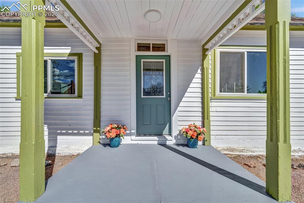 Image 34 of 34: Beautiful historic home just 0.2 miles from the core of Downtown Canon City
