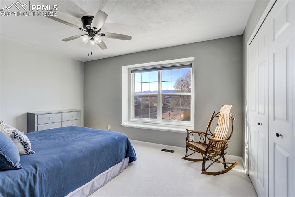 Image 20 of 42: Bedroom