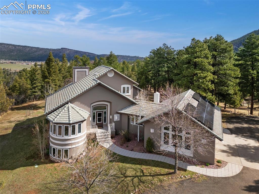 Image 41 of 48: Game Room