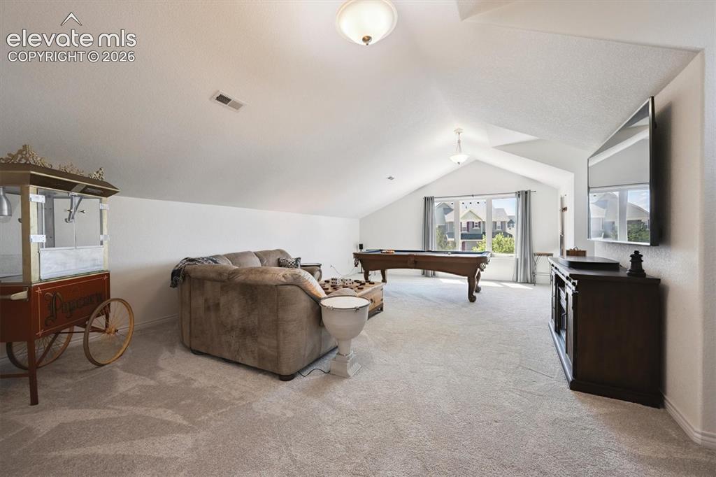 Image 28 of 46: Soundproofed - perfect for entertaining