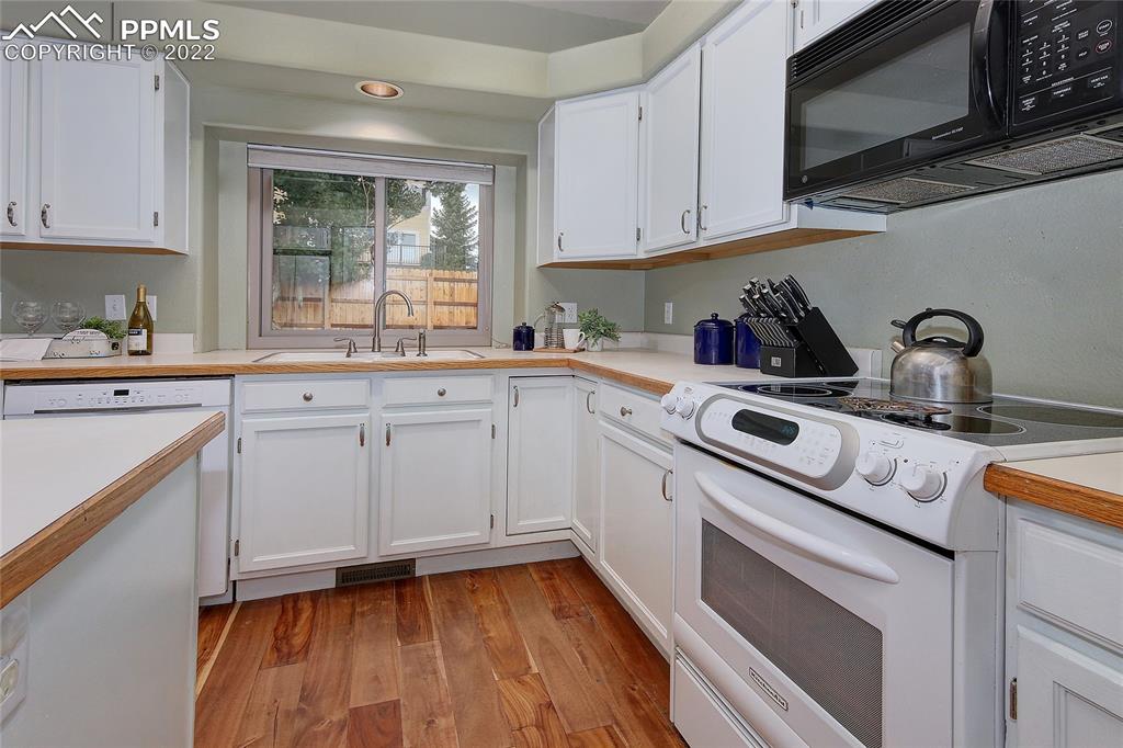 Listing 3399289, Image 13 of 50