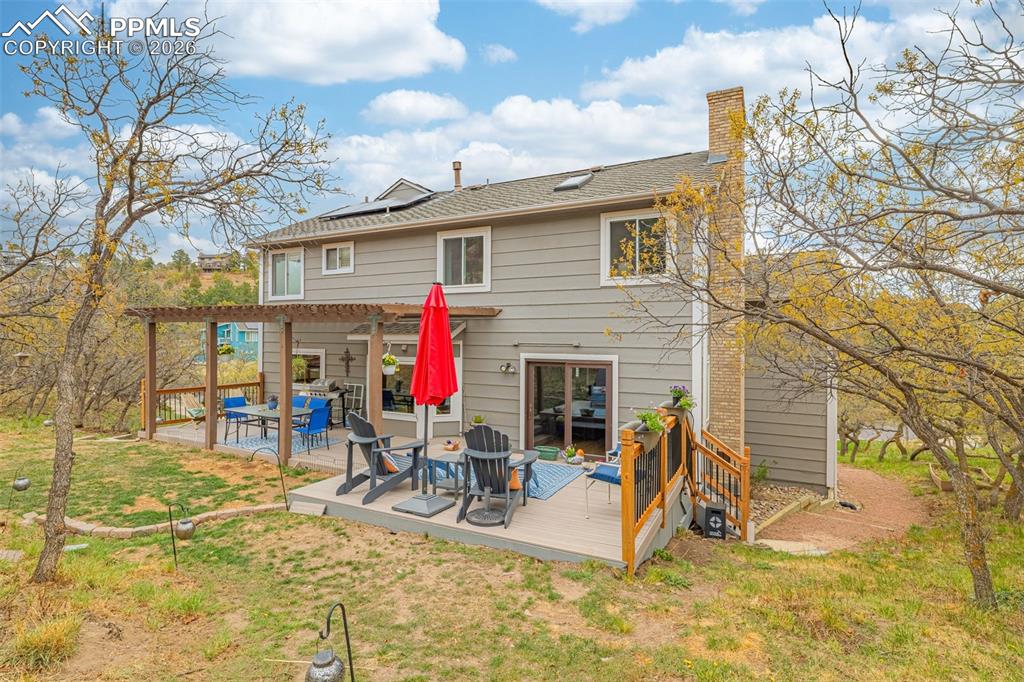 Image 35 of 41: Back of Structure