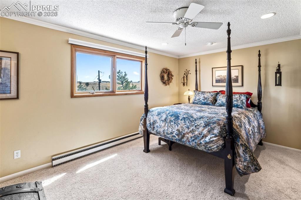 Image 18 of 49: Bedroom