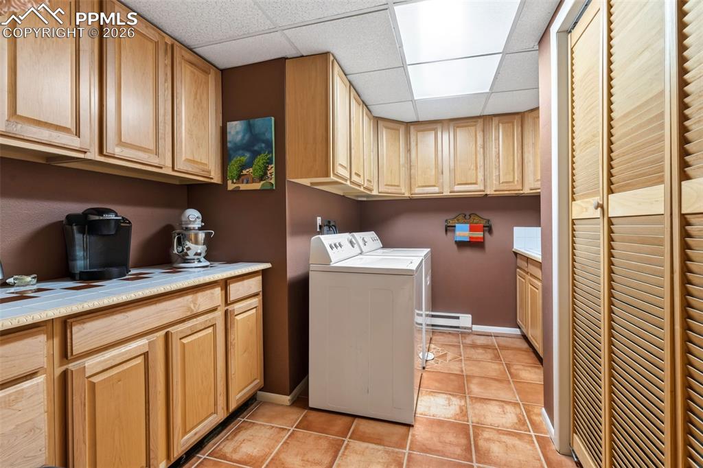 Image 22 of 49: Laundry