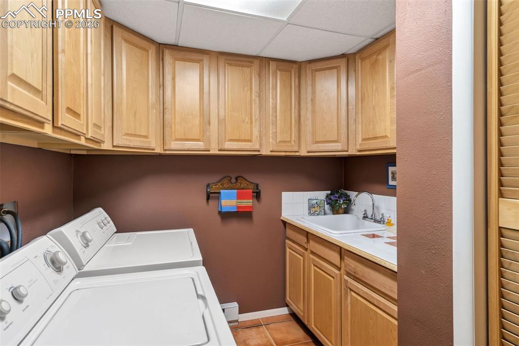 Image 23 of 49: Laundry