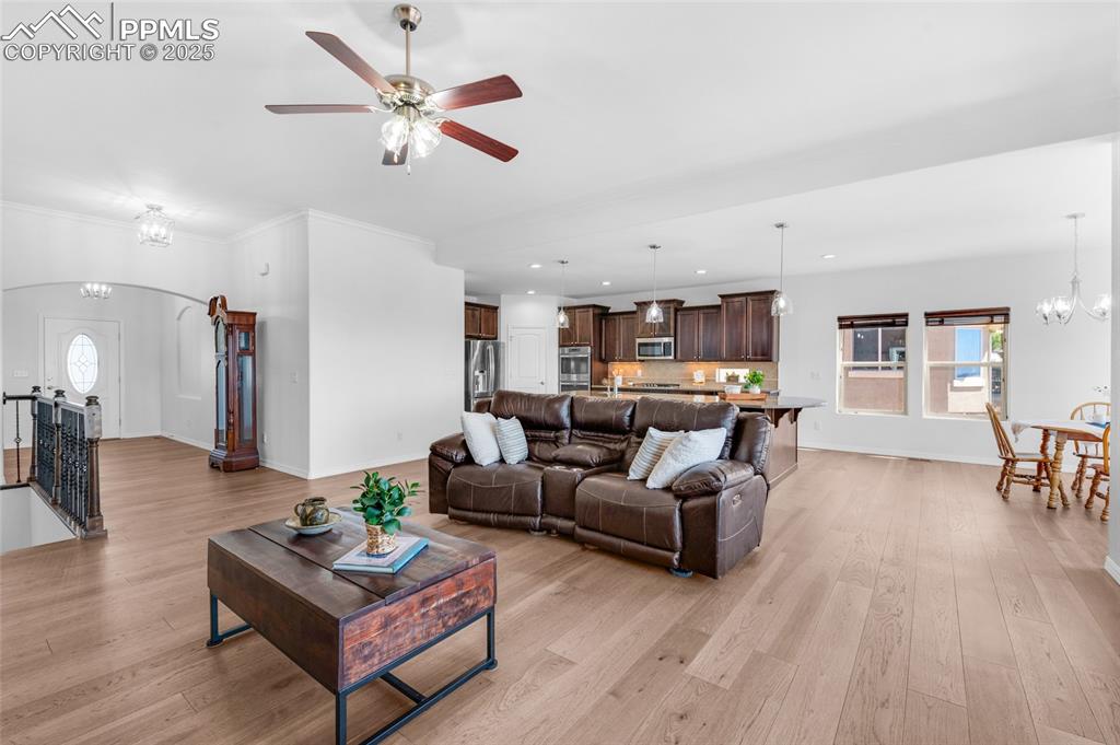 Image 11 of 44: Living Room